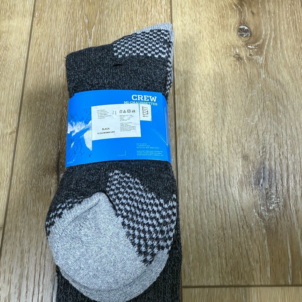 Columbia Men's Black Crew Socks 4 Pair - Picture 3 of 3